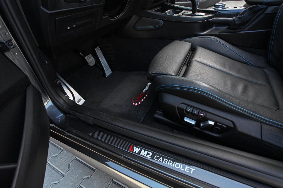 Детали интерьера BMW M2 Convertible by Lightweight Performance (F87) 2018 года  (фото 23 из 29)
